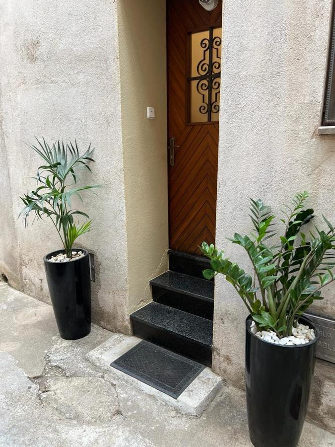 Apartament La Cova Пералада Экстерьер фото